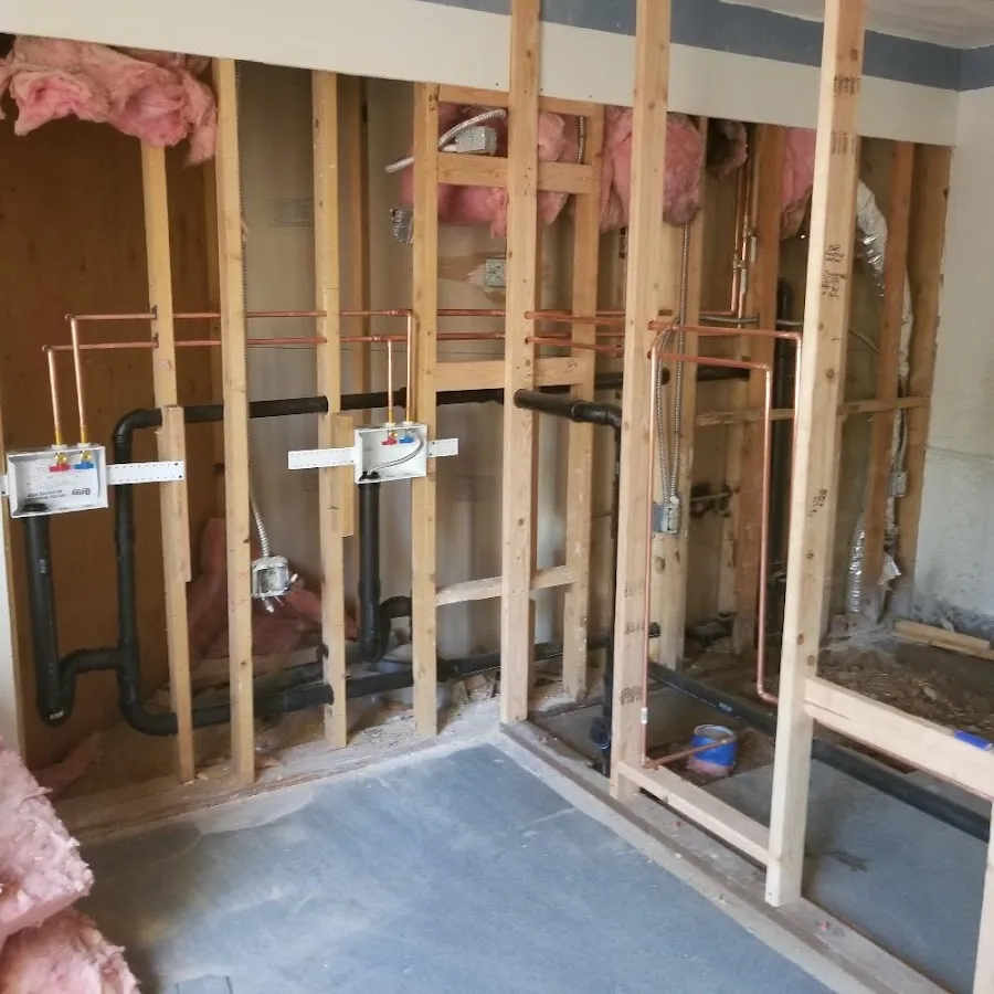 Copper pipe rough-in and plumbing installation in Elkhart